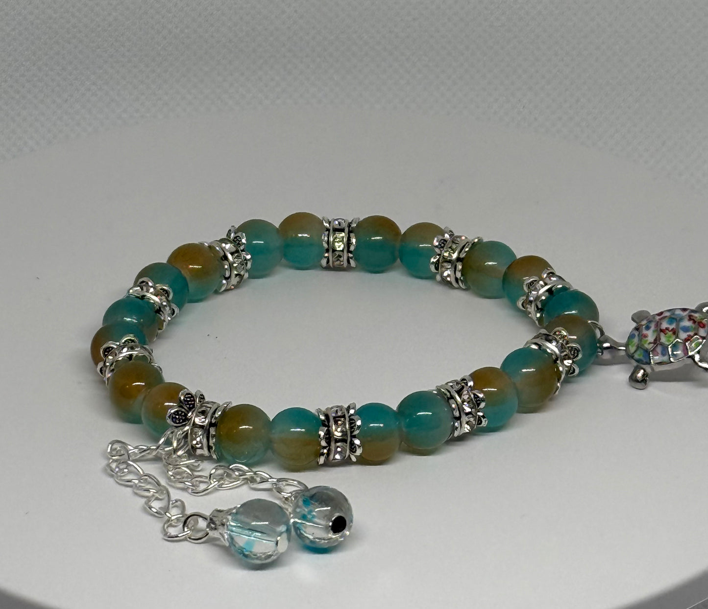 Turtle Charm Beaded Bracelet - Unique Handmade JewelryBring