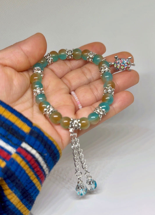 Turtle Charm Beaded Bracelet - Unique Handmade JewelryBring